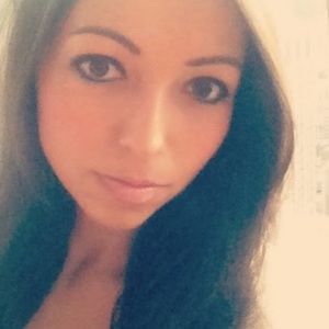 Meet your Posher, Adriana